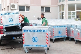 Konak’ta konteynerler yenilenmeye devam ediyor