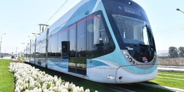 konak-tramvayinda-persembe-gecesi-gecici-duzenleme.jpg