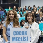 konakin-cocuk-meclisinde-secim-heyecani.jpg