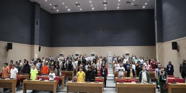 konya-buyuksehir-belediyesi-cocuk-meclisi-bu-donemin-ilk-toplantisini-yapti.jpg