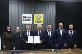 konya-buyuksehir-ile-konya-barosu-arasinda-entegre-sosyal-destek-ve-adli-yardim-is-birligi-protokolu-imzalandi.jpg