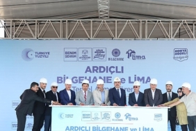 Konya Büyükşehir’in Ardıçlı TOKİ’ye 300 Milyon Lira Bedelle Kazandıracağı Gençlik Kampüsü’nün Temeli Atıldı