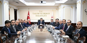 konya-protokolu-ankarada-bakan-yumakli-ile-bir-araya-geldi.jpg