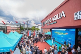 korfez-aqua-7den-70e-herkesi-buyuledi.jpg