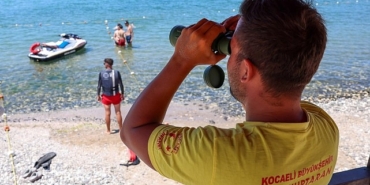 koskem-227-kisiyi-bogulmaktan-kurtardi.jpg