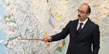kucuk-menderesin-altin-yili-205-bin-dekar-araziye-bereket-akacak.jpg