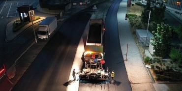 kucukcekmecede-asfalt-calismalari-ile-yol-konforu-artiyor.jpg