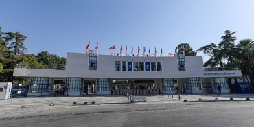 kulturparkin-kapilari-yenilenen-yuzuyle-acildi.jpg