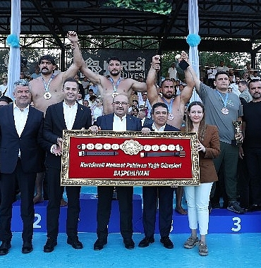 kurtdereli-yagli-gureslerinde-baspehlivan-mustafa-tas-oldu.jpg