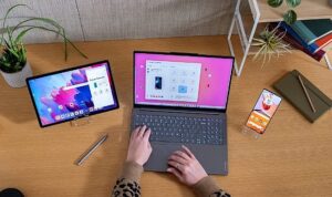 lenovo-mwc-2024te-herkes-icin-yapay-zeka-vizyonuna-guc-veren-oncu-urun-ve-cozumlerini-HYwMf8QP.jpg
