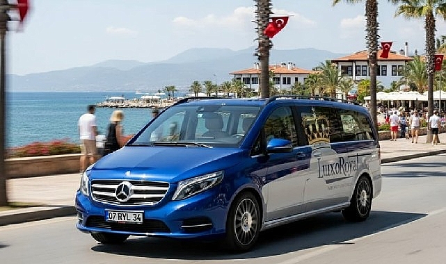 luxoroyal-vip-transfer-konfor-guven-ve-prestiji-bir-arada-sunan-luks-ulasim-deneyimi.jpg