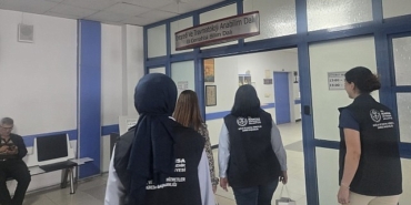 manisa-buyuksehir-belediyesi-sifayi-hastanelere-tasidi.jpg