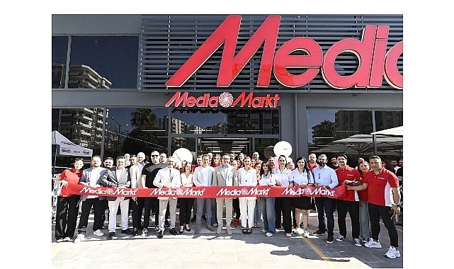 mediamarkt-adana-turgut-ozal-magazasini-adanorm-focusa-tasidi.jpg