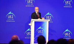mehmet-simsek-enflasyon-yaz-aylarinda-hizli-bir-sekilde-dusecek-AVpVv13V.jpg