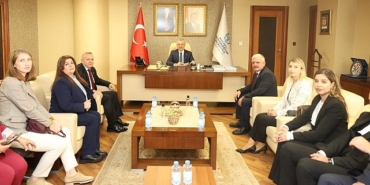 mhp-il-baskani-bati-ve-yonetimi-baskan-buyukakini-ziyaret-etti.jpg