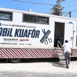 Mobil kuaför tırı Antalya’nın yaylalarında