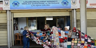 motifler-siddete-karsi-birlestirildi.jpg