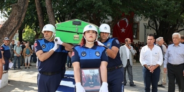 mugla-buyuksehir-belediyesi-zabita-daire-baskanligi-gorevinde-iken-vefat-eden-sevket-gulen-icin-buyuksehir-belediyesi-hizmet-binasinda-toren-duzenlendi.jpg