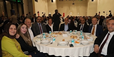muhtarlar-buyuksehirin-programinda-bir-araya-geldi.jpg