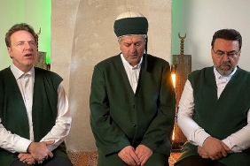 muzikle-kufi-hatti-nadi-aliyyen-duasinda-bulustu.jpg
