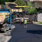 narliderede-yenilenmeyi-bekleyen-yollar-konfora-kavusuyor.jpg