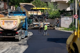 narliderede-yenilenmeyi-bekleyen-yollar-konfora-kavusuyor.jpg