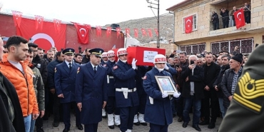 nevsehirli-sehit-huseyin-ipek-son-yolculuguna-ugurlandi.jpg