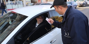 nevsehirli-suruculere-arac-kokusu-hediye-edildi.jpg
