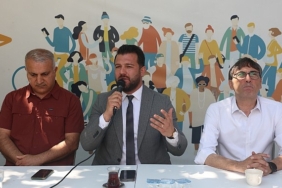 niluferde-kati-atik-tesisine-karsi-tek-ses-copluk-istemiyoruz.jpg