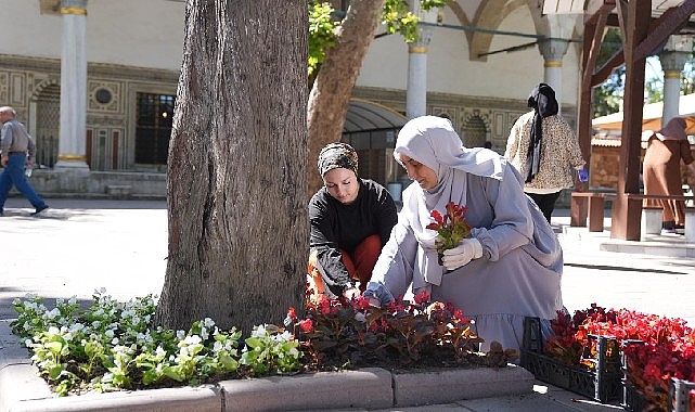 ortak-degerlere-gonulden-hizmet.jpg