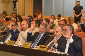 osmangazi-belediyesi-temmuz-ayi-olagan-meclis-toplantisi-yapildi.jpg