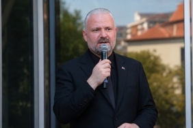 pehlivan-sonsuza-dek-unutmayacagiz.jpg