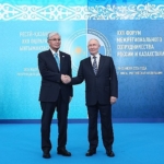 putin-kazakistan-cumhurbaskani-kassym-jomart-tokayev-ile-gorustu.jpg