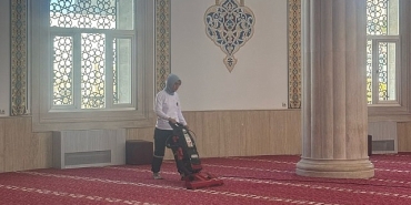 ramazan-ayi-oncesi-camilerde-temizlik.jpg