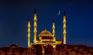 ramazan-ayinda-mutlaka-ziyaret-edilmesi-gereken-sehirler-QztmPEp8.jpg