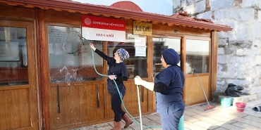 ramazan-oncesi-ibadethanelerde-kapsamli-temizlik-seferberligi.jpg