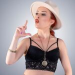 Sahiller Rümeysa Ay ile coşacak