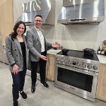 Samsung KBIS 2025’te akıllı ekranlarla donatılan AI ev cihazlarını sergiledi