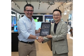 samsung-mediamarktin-teknoloji-deneyim-magazasi-tech-arenada-butik-magaza-acti.jpg