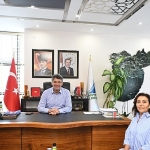 sef-ayten-sanerden-baskan-kocamana-ziyaret.jpg