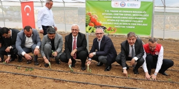 tarlalar-bereketleniyor-kocaeli-ciftcisi-kazaniyor.jpg