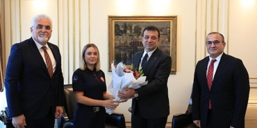 tbb-ve-ibb-baskani-ekrem-imamoglu-310-kurulus-yildonumunu-kutlayan-istanbul-itfaiyesi-ekiplerini-sarachanede-agirladi.jpg