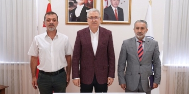 tdae-turk-dunyasi-ile-ilgili-bilimsel-ve-kulturel-calismalara-liderlik-ediyor.jpg