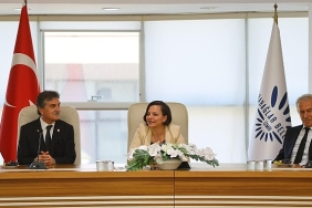 temaddan-baskan-helil-kinaya-onursal-uyelik-berati.jpg