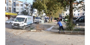 temizlik-emekcileri-cumhuriyet-mahallesinde-yogun-mesai-harcadi.jpg