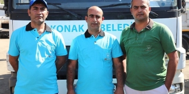 temizlik-iscileri-bulduklari-para-dolu-cantayi-polise-teslim-etti.jpg