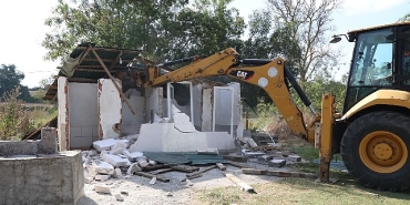 terkos-havzasindaki-kacak-yapilar-kaldirildi.jpg
