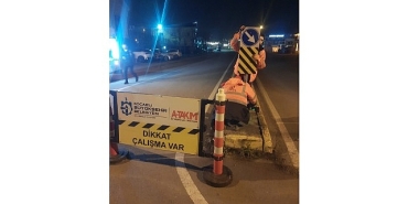 trafik-ve-yol-levhalarinin-onarimi-yapiliyor.jpg