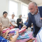 tum-ogrencilerin-canta-ve-kirtasiye-seti-canik-belediyesinden.jpg