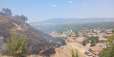 turgutlu-derbentteki-yangin-buyumeden-sonduruldu.jpg